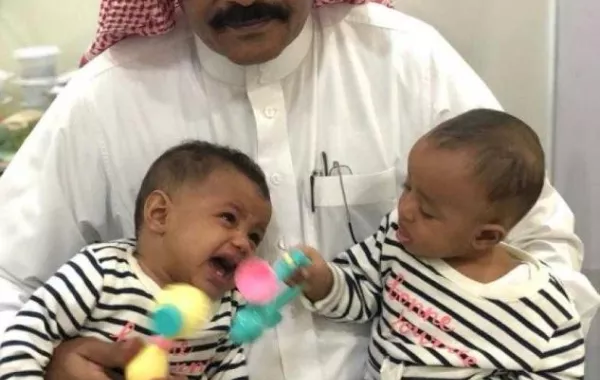 تسليم جود وجوري إلى أسرة حاضنة