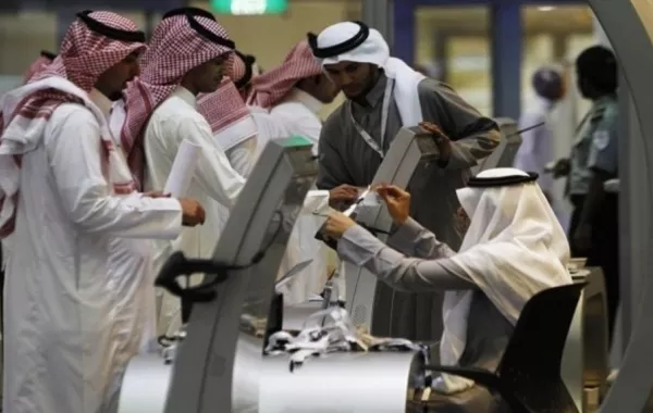 عضو شورى سابق: 81% من العاملين بالقطاع الخاص يرغبون بمغادرة وظائفهم