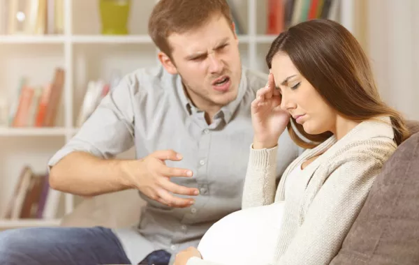 هل صحيح أن بعض النساء يكرهن أزواجهن خلال فترة الحمل؟