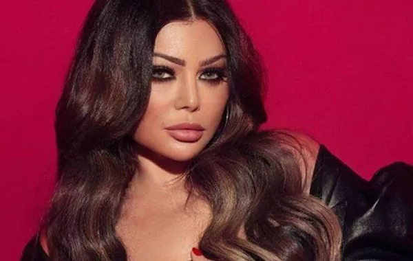 هيفاء وهبي ترفض التعليق على إشاعة زواجها السري وتصف مطلقيها بـ الأغبياء