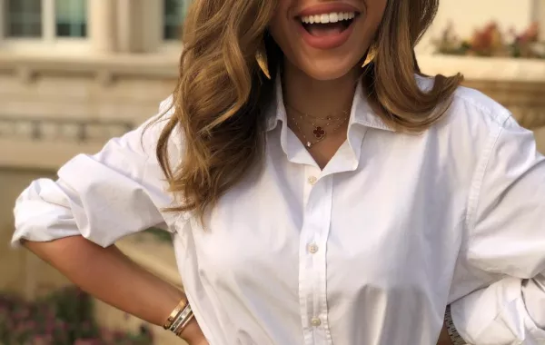 ابتسامة جذابة مع Invisalign  