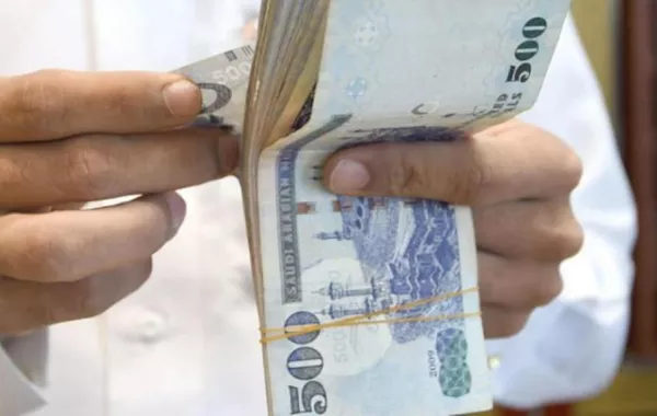 التأمينات الاجتماعية: انخفاض عدد الأجانب بالقطاع الخاص إلى 312 ألف مشترك
