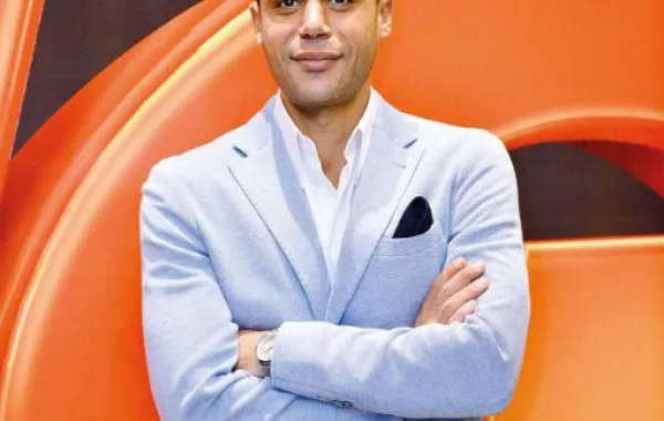 هذا الفنّان أول المعتذرين عن حفل زفاف محمد عادل إمام