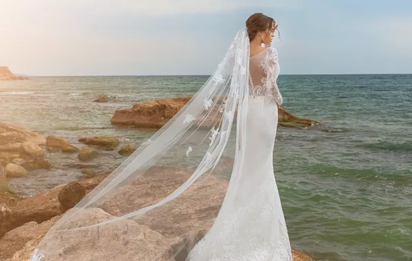 طرحة عروس تعكس شخصيتها: فأيّ عروس أنتِ؟