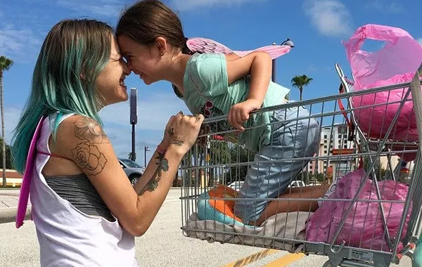 عرض الفيلم الأمريكي "مشروع فلوريدا" في مؤسسة شومان