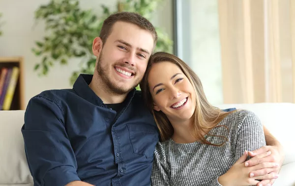 كيف أعرف أن زوجي يحبني؟