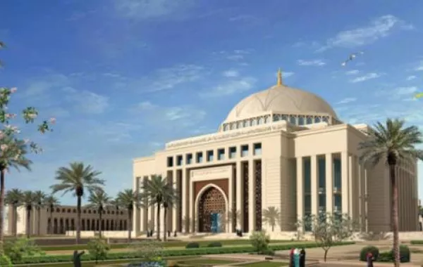 جامعة نورة تُقدم منحًا دراسية في تخصصات نوعية