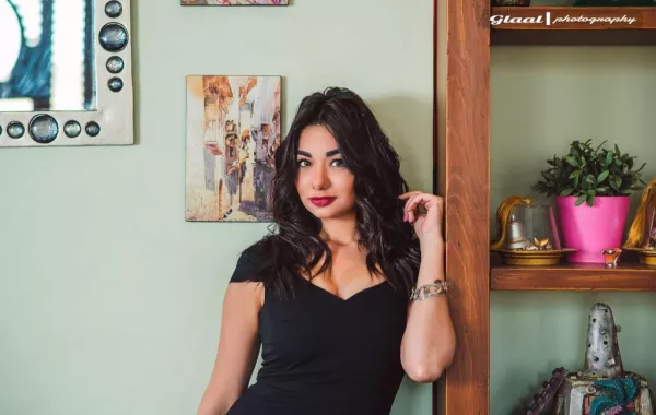 الفنانة شيري مجدي من المستشفى: حتى الموت فشلت فيه
