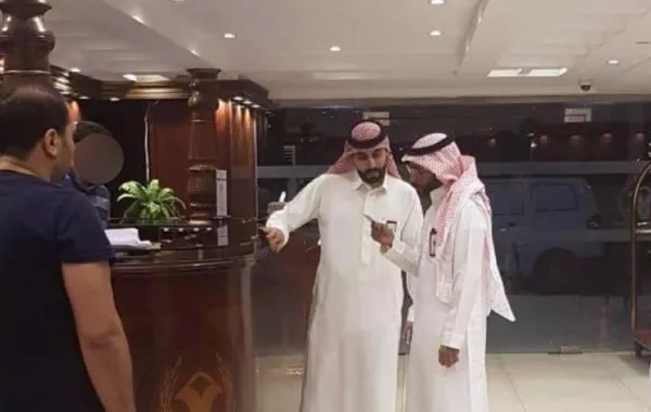 "العمل" تضبط وافداً في جدة ظهر في مقطع فيديو مسيء