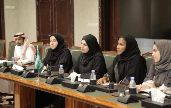 الدكتورة تماضر الرماح تبحث مع وزير الشؤون الاجتماعية والصحة الفنلندية تعزيز التعاون