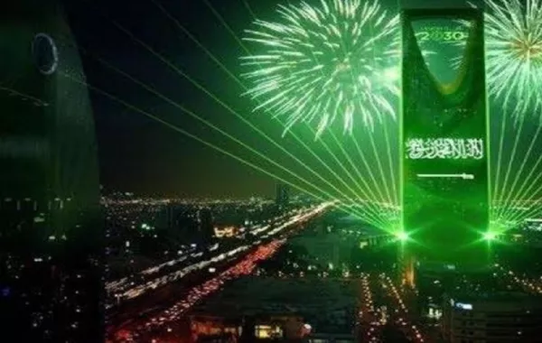 السعودية تستعد لدخول "غينيس" بإطلاق أكبر علم في العالم بـ 300 طائرة درون