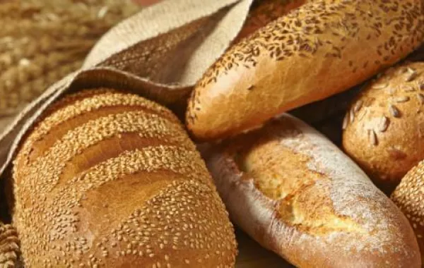 علماء يكشفون أن تناول الخبز قد يُسبب "الاكتئاب"