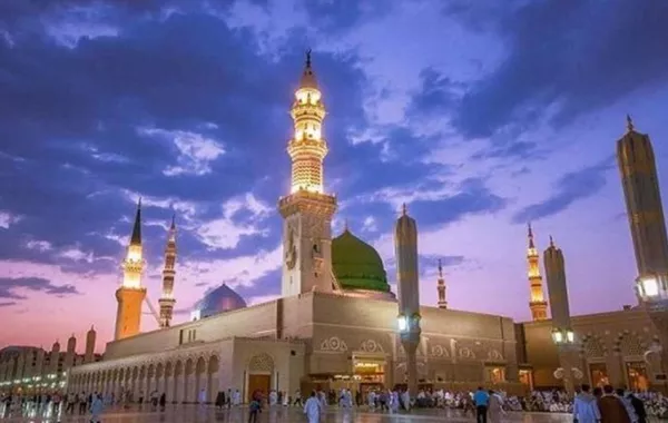الأمن السعودي يسيطر على معتل أطلق النار في ساحات الحرم النبوي