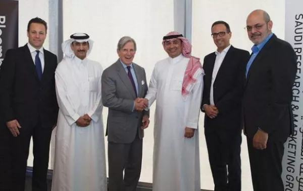 "بلومبرغ" تختار الإمارات لتنطلق منها إلى الشرق الأوسط