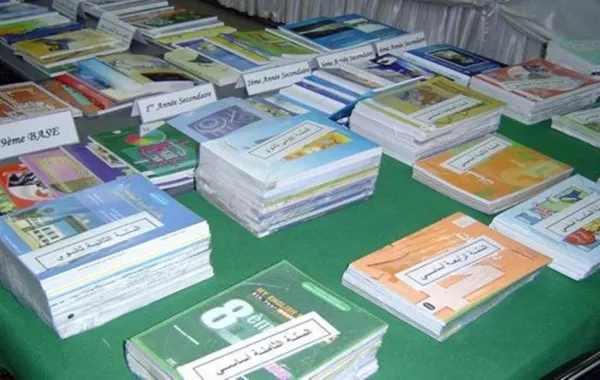 بالفيديو: متحدث التعليم يعلق على حرمان الطلاب من الكتب الدراسية.. لتأخر الرسوم