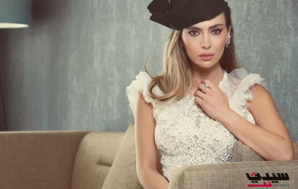 ستيفاني صليبا في "ستار بدقيقة": أخاف من ارتداء الريش وهذا ما أتمنى أن يحصل معي في عمر الـ 50