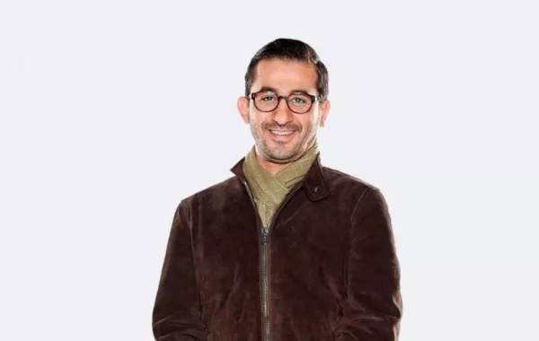 بالفيديو والصور: أحمد حلمي يعود لتقديم برامج الأطفال بعد غياب 14 عامًا