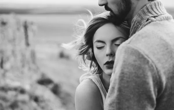 كلام رومانسي للزوج من زوجته