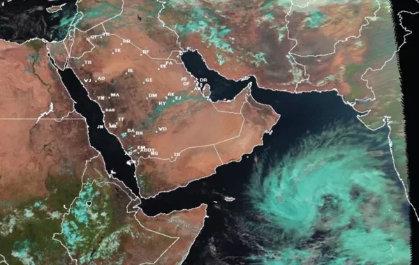 الأرصاد: لا تأثير مباشر لعاصفة بحر العرب على السعودية خلال الأيام الـ 5 القادمة