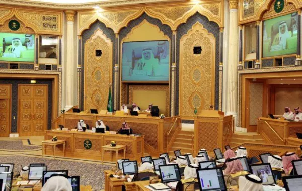 الشورى تطلب من العمل مراجعة الفئات المستحقة لـحساب المواطن التي لم يشملها الدعم