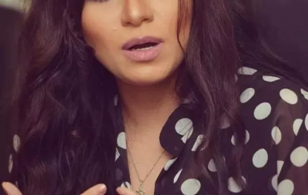 مصرع الفنانة غنوة أخت أنغام في حادث سير مروع