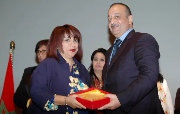 بالصور ندوة حول صورة المرأة في الإعلام
وتكريم رائدات في الصحافة المغربية
