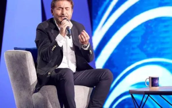 عابد فهد : شراكتي مع نادين نجيم اختلفت في "طريق"  واتصلت بـ جورج وسوف لهذا السبب