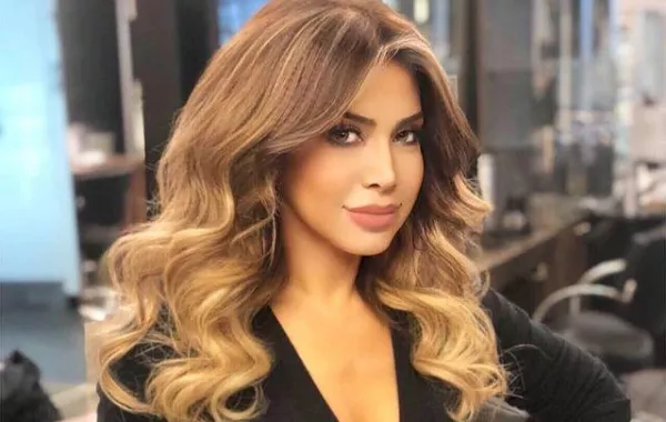 نوال الزغبي تعلّق على تهمة تهجّمها على إليسا من خلال تغريدة :فلترد الفنانة