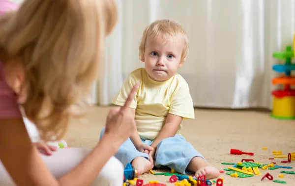 التخريب عند الأطفال أسبابه النفسية والمرضية