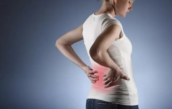 ألم اسفل الظهر: الأسباب والعوارض والعلاجات