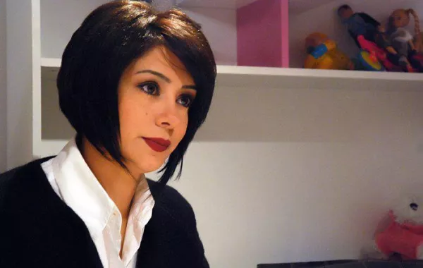 هل انسحبت كاريس بشار من بطولة "دقيقة صمت" وما علاقة أمل عرفة بالمسلسل ؟