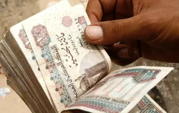 300 جنيه دفعت شاباً لقتل خالته وزوجها