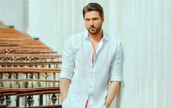 إلزام أحمد عز بدفع 30 ألف جنيه إسترليني لتعليم "أولاد زينة"