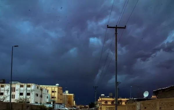 "الأرصاد" الإماراتي: سحب ركامية بعد ظهر الجمعة