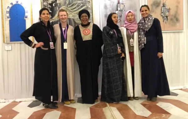 18 تشكيلية في معرض اندماج الحضارات بنسخته "السادسة"