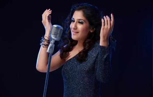 Shweta Mohan 1.JPG
