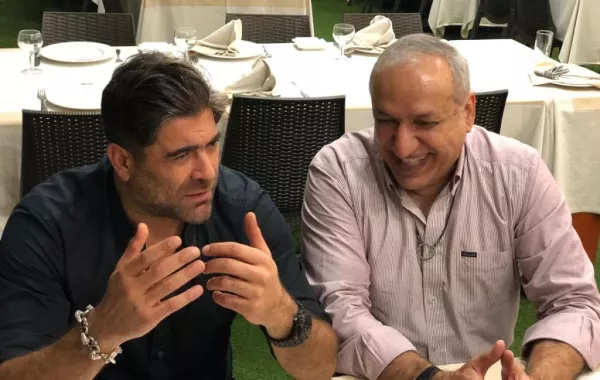 بالصور: أشهر نجوم لبنان يعودون إلى حضن روتانا