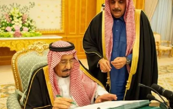 خادم الحرمين الشريفين يعلن عن أكبر ميزانية في تاريخ السعودية