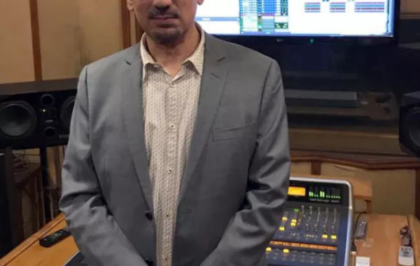 الشاعر والملحن ضياء خوجة بين جميل محمود ومحمد عبده وباسكال مشعلاني