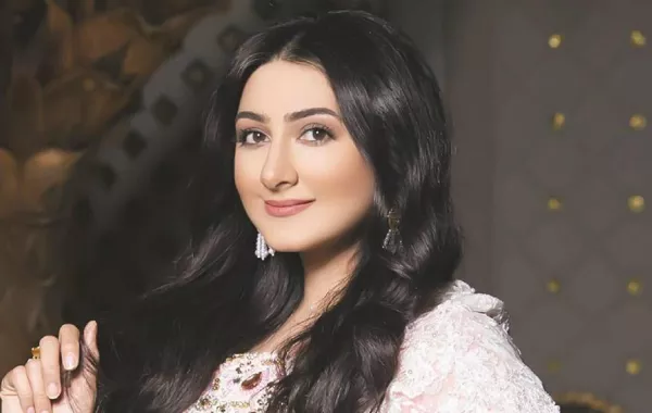 هيفاء حسين تنتهي من «العذراء» وتوجة رسالة لمخرج المسلسل