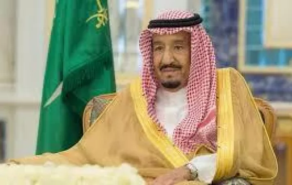 الأوامر الملكية: تعيين آل الشيخ وزيرًا للتعليم والشبانة وزيرًا للإعلام