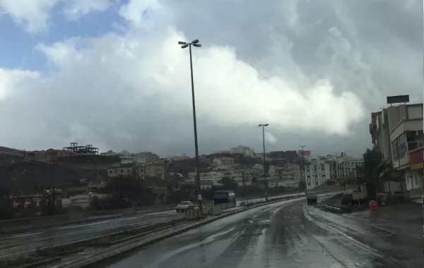 سماء غائمة وأمطار على هذه المناطق السعودية