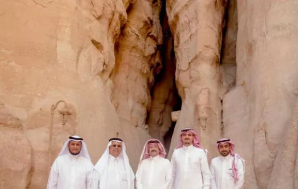 سفير السعودية في الأمم المتحدة يزور "أرض الحضارات" بالأحساء