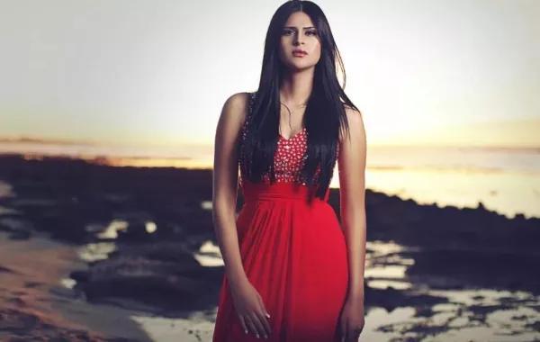 الفنانة سلمى رشيد تنهي تصوير فيلمها التلفزيوني "قلبي اللي بغاه"