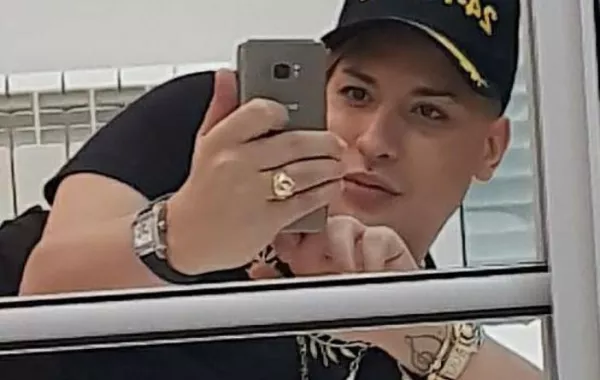 عملية شفط دهون تنهي حياة نجم جزائري شاب وفلة تنعيه