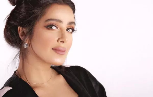 المذيعة الكويتية ريم النجم تكشف حقيقة فيديو الرقص