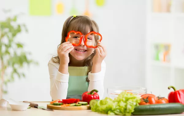 فوائد الفيتامينات للأطفال