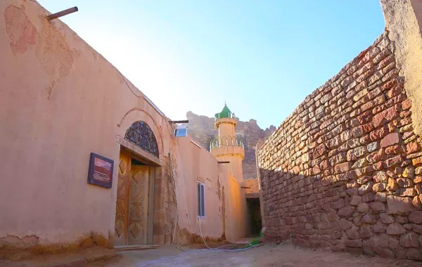 آثار إسلامية تحتفظ بها العلا، تعرفوا إليها