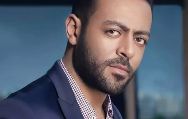 تامر عاشور يرزق بابنته الأولى، واسمها يثير إعجاب الجميع