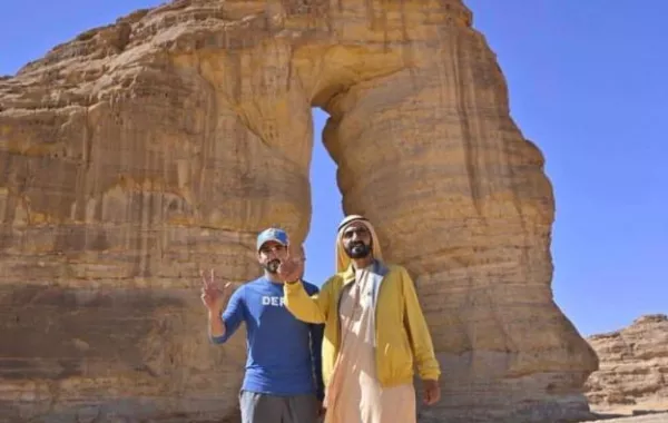 محمد بن راشد يزور مدائن صالح وجبل الفيل في محافظة العُلا